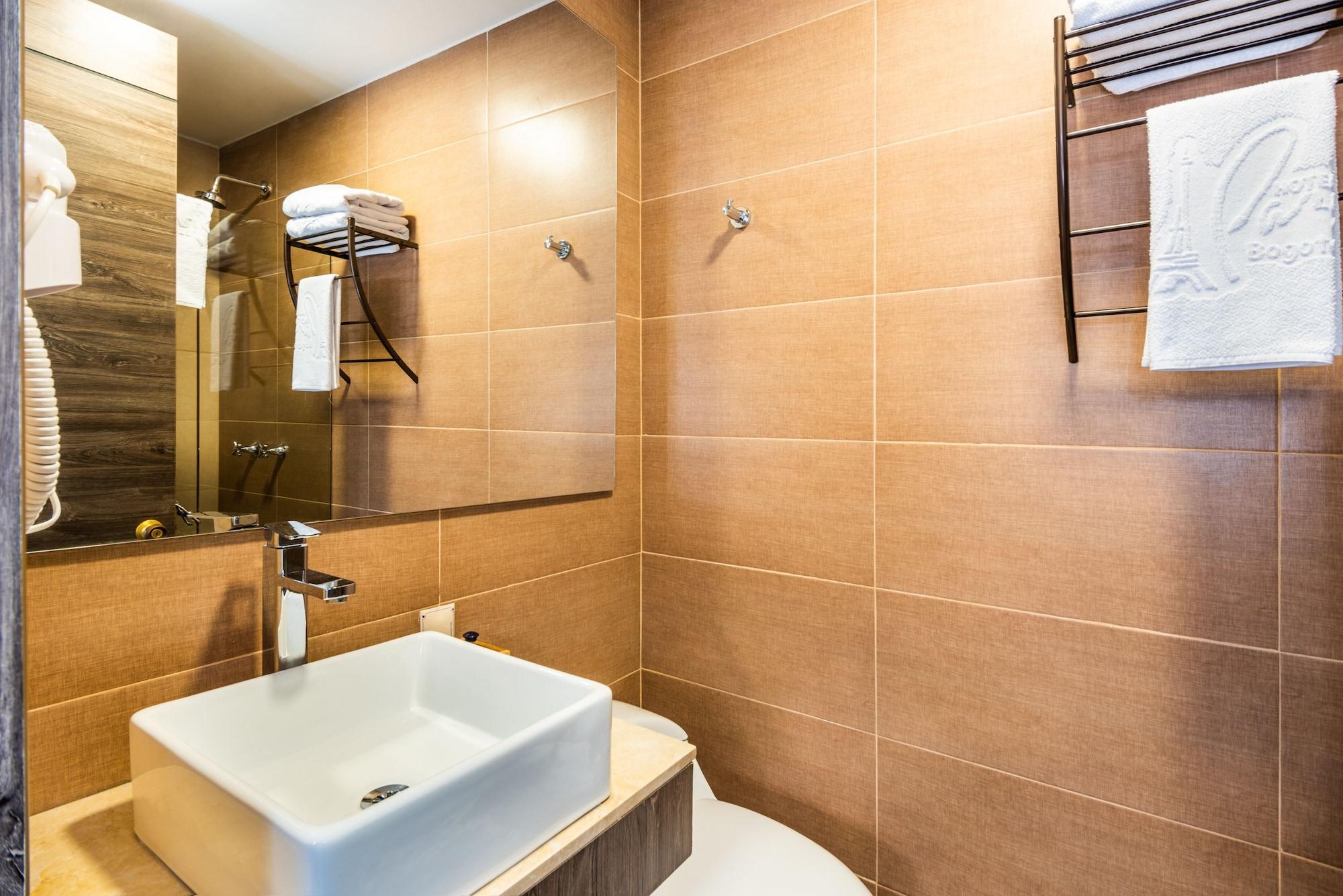 Paris Hotel Богота Екстер'єр фото